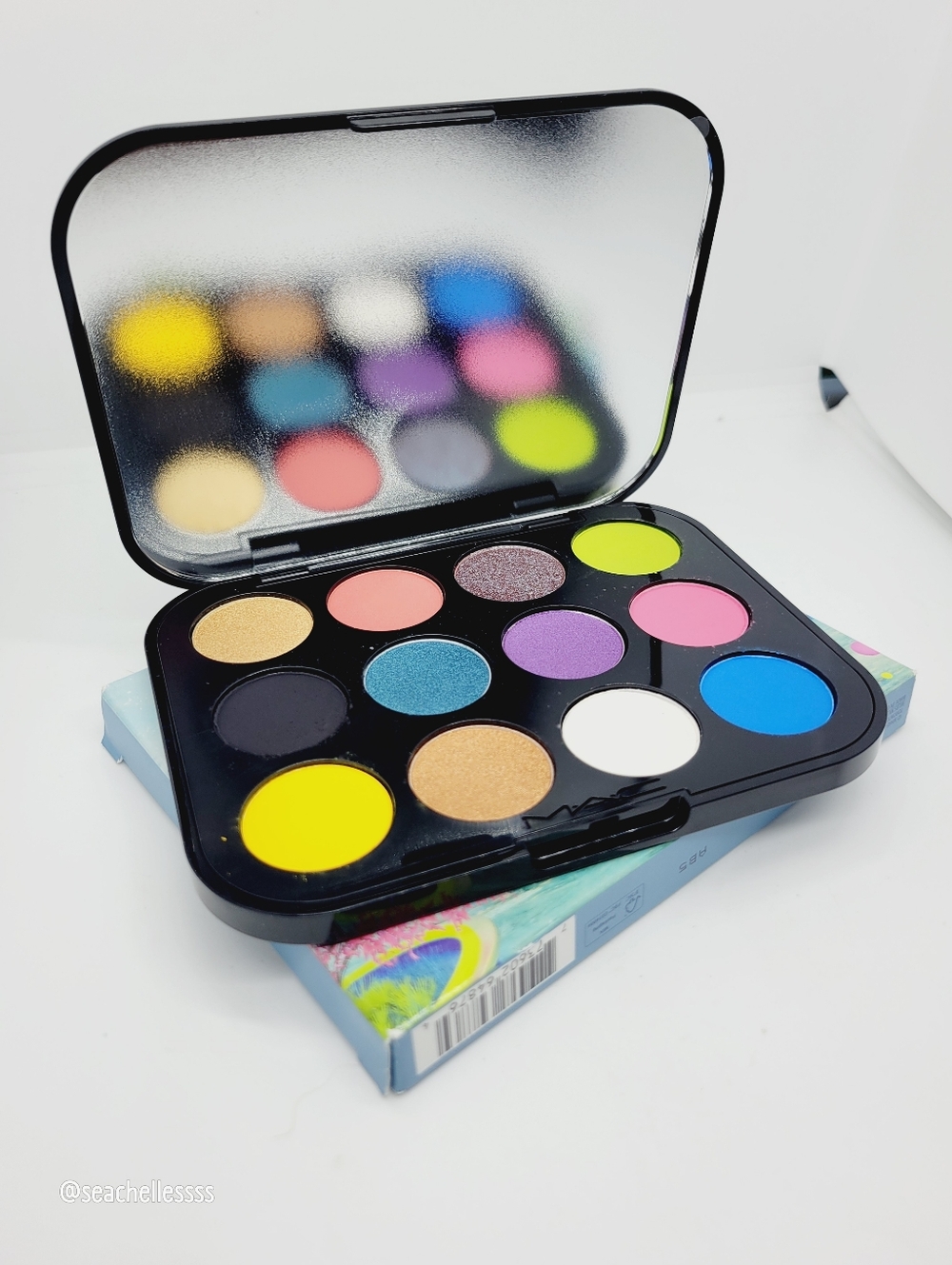 Mac Connect In Color Hi-Fi Color Eyeshadow Palette Brand New In Box Brights
